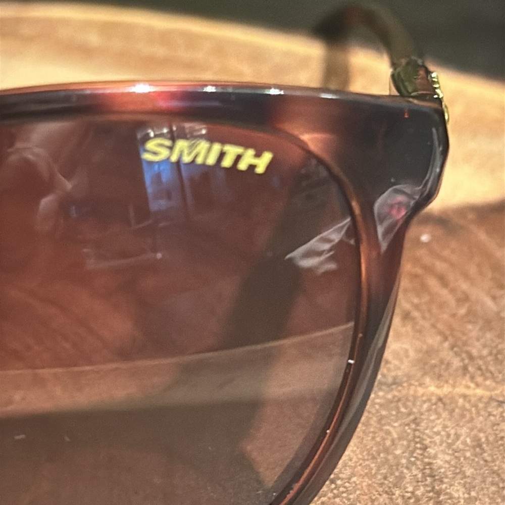 Smith Optic Polarized Tortoise Shell Sunglasses - image 8